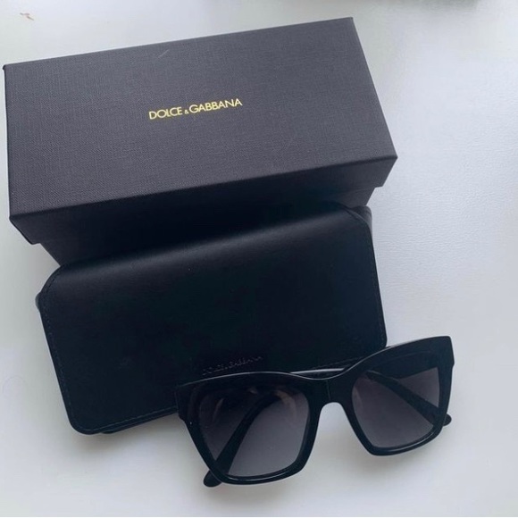 Dolce and Gabana sunglasses - Picture 1 of 1